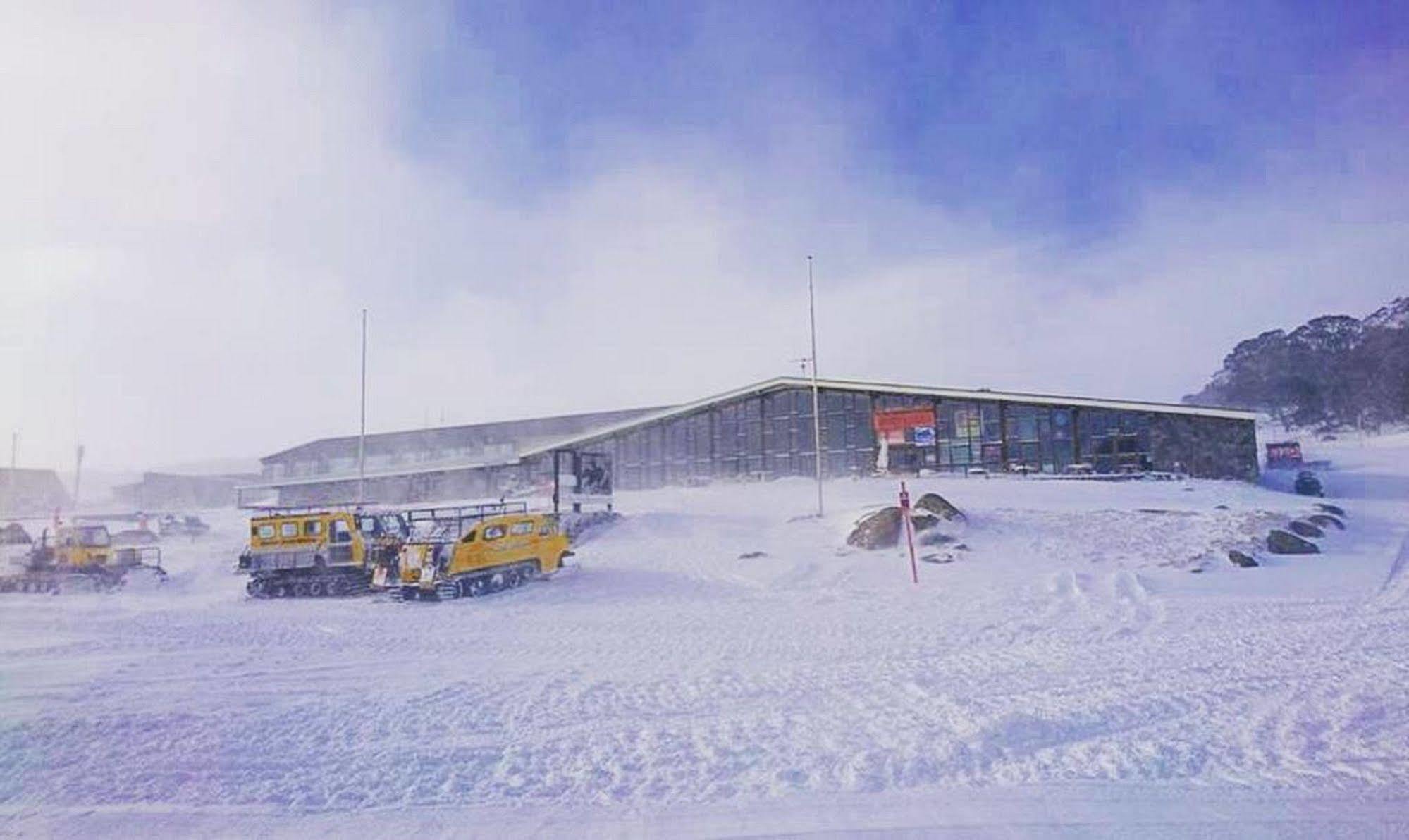 The Man From Snowy River Hotel Perisher Valley Exteriör bild